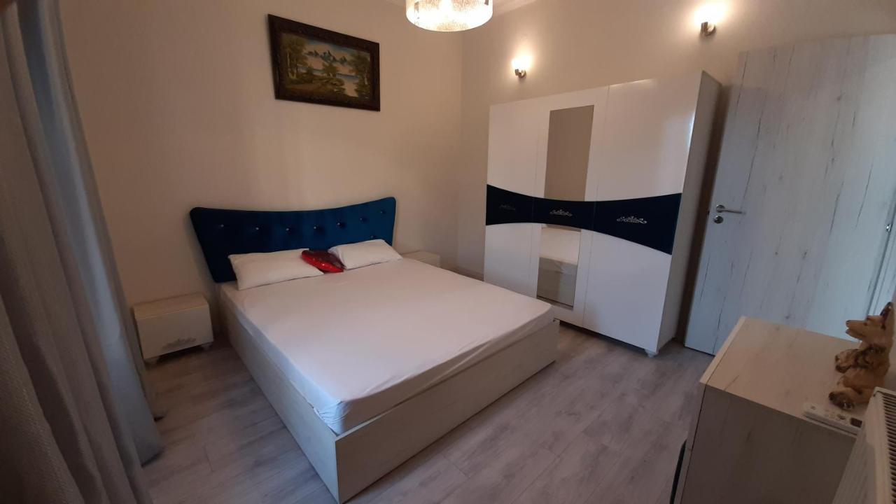 Irida Apartments Nea Skioni Extérieur photo
