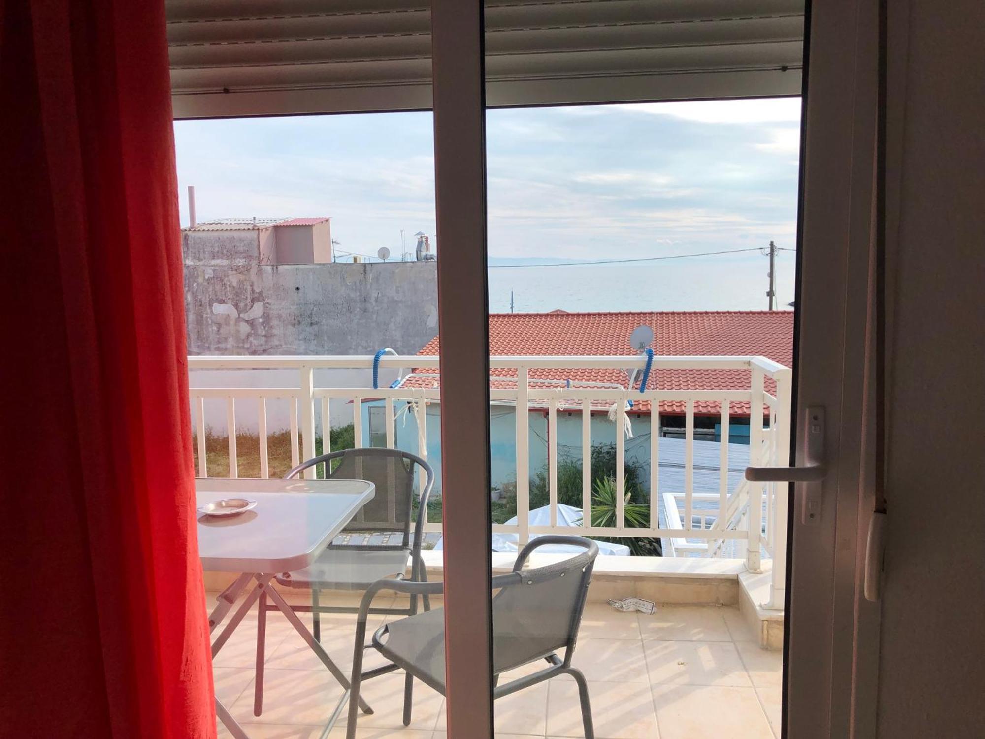 Irida Apartments Nea Skioni Chambre photo